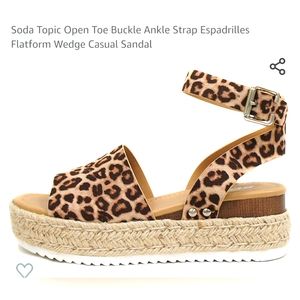 Soda Topic Open Toe Buckle Ankle Strap Espadrilles Flatform Wedge Casual Sandal